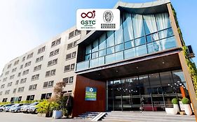 Surestay By Best Western Iconic Ari-Jatujak